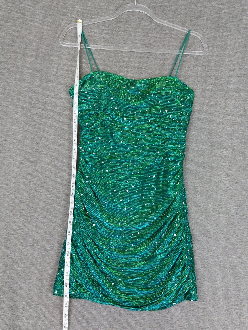 LULUS FLIRTY VIBES WOMENS GREEN SEQUIN MERMAID RUCHED BODY CON MINI DRESS L NWT - Picture 4 of 9